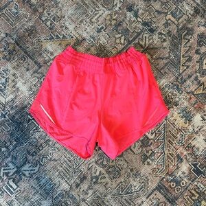 Lulu 4’ Lipgloss Hotty Hots